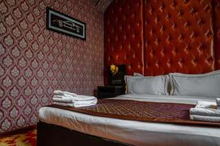 Отель Grand Opera Hotel Алматы Стандартный номер с кроватью размера "king-size"-7