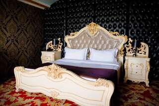 Отель Grand Opera Hotel Алматы Президентский люкс-4