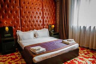 Отель Grand Opera Hotel Алматы Стандартный номер с кроватью размера "king-size"-17